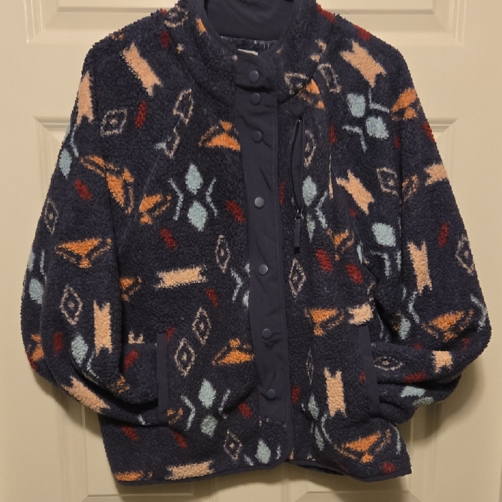 Patterned Fleece Jacket - Picture 3 of 8